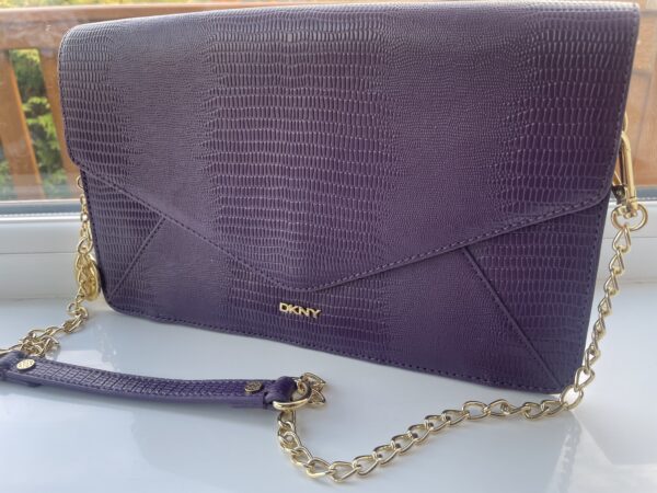 DKNY PURPLE HANDBAG PRE-LOVED