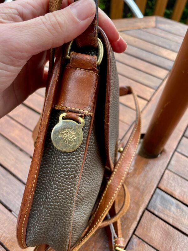 VINTAGE MULBERRY SCOTCH-GRAIN CROSSBODY BAG - Image 4