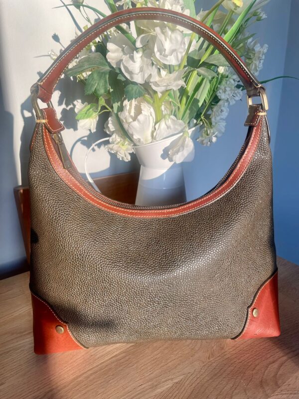 VINTAGE MULBERRY SCOTCH-GRAIN SHOULDER BAG