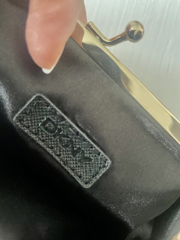 DKNY COIN PURSE VINTAGE BLACK PATENT LEATHER - Image 7