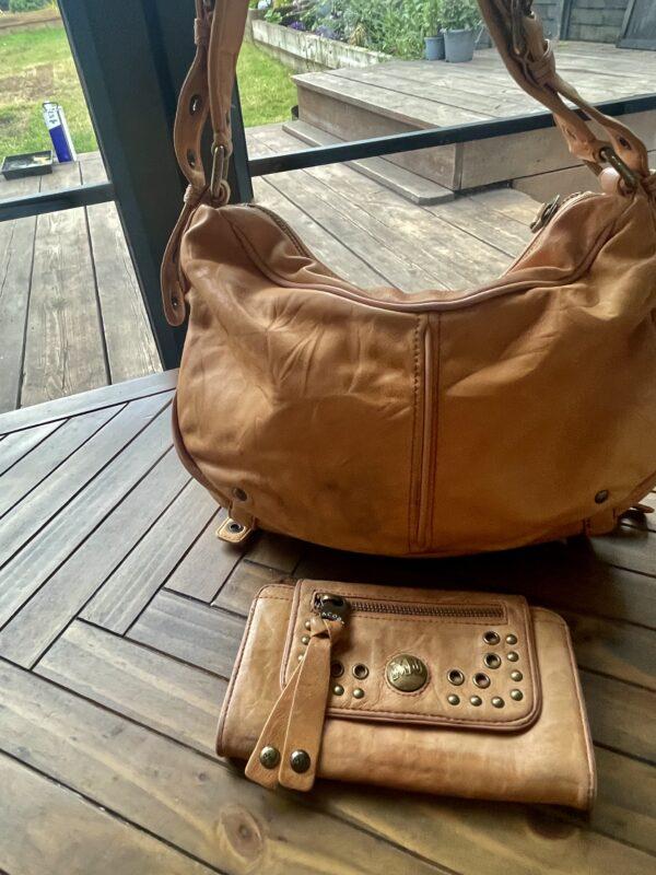 VINTAGE MARC JACOBS DUO IN TAN - Image 5