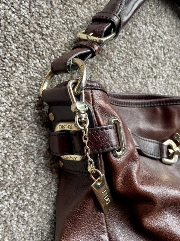 VINTAGE DKNY HOBO SLOUCH LEATHER BAG - Image 6