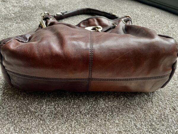 VINTAGE DKNY HOBO SLOUCH LEATHER BAG - Image 5