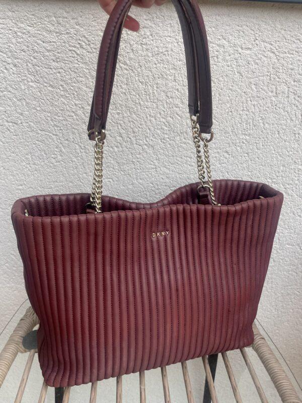 DKNY Women's Gansevoort Pinstripe Quilted Shopper Tote Bag - Plum / Burgandy - Image 7