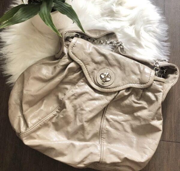 MARC JACOBS TURN-LOCK CHAIN PATENT BAG