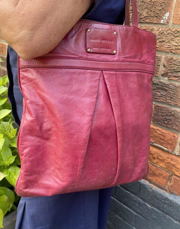 VINTAGE MARC JACOBS DARK CHERRY 🍒 TOTE - SOFT LEATHER - £38.00 - Image 4