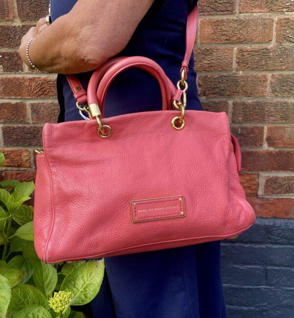 MARC JACOBS STUNNING CORAL LEATHER BAG - PURCHASED SELFRIDGES £355.00 - JUST £60 - Image 4